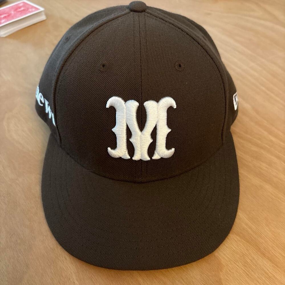 New era mewt black baseball